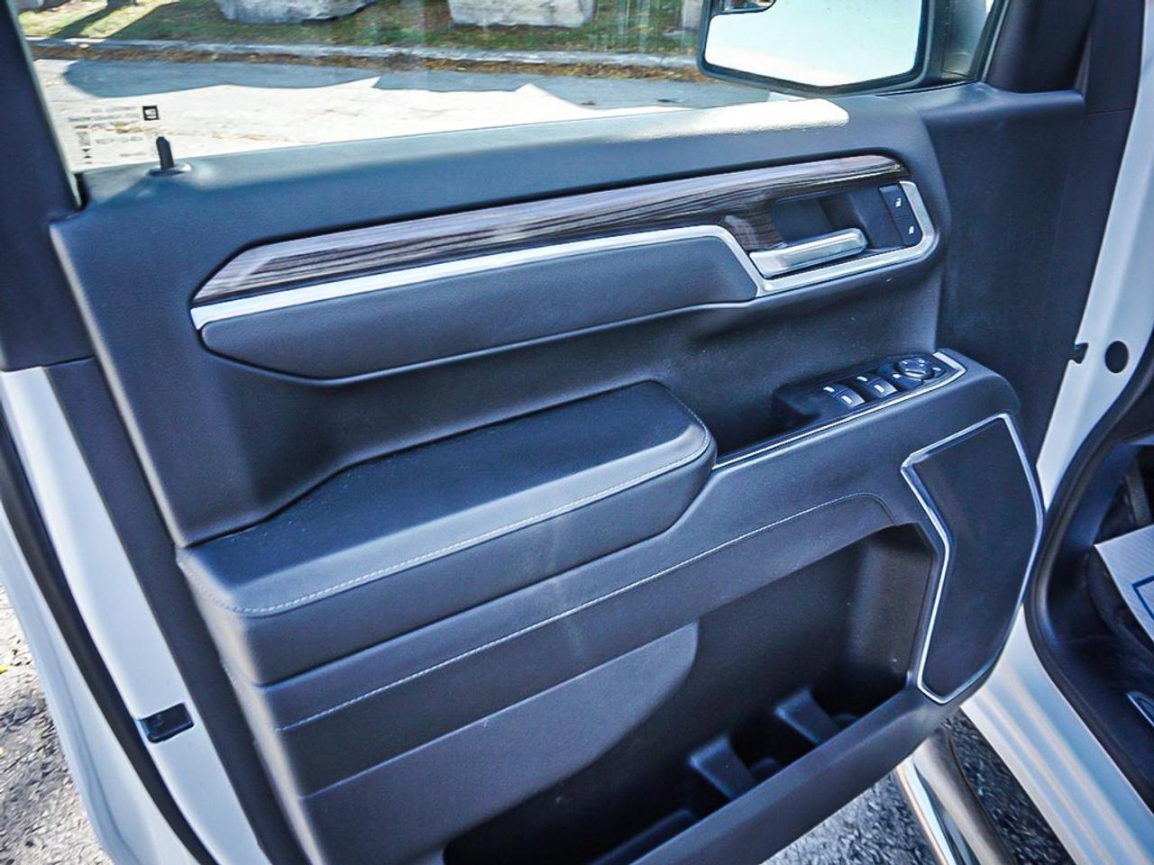 2025 Chevrolet Silverado 1500  Photo