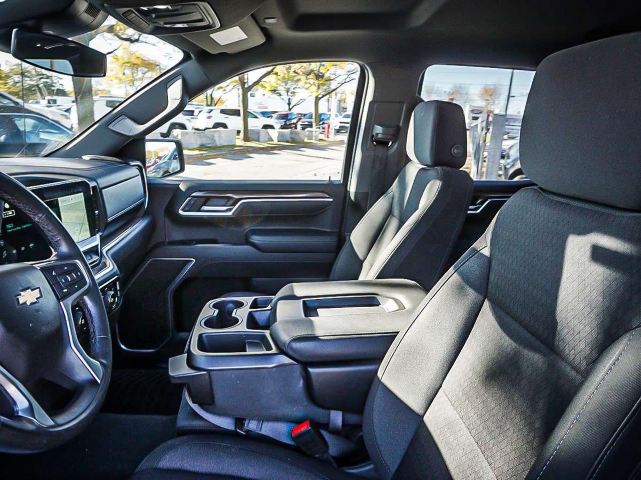2025 Chevrolet Silverado 1500  Photo