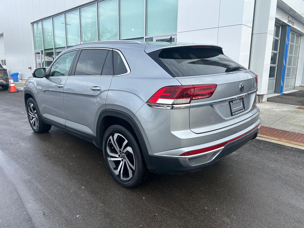 2022 Volkswagen Atlas Cross Sport 2.0 TSI Highline 4dr All-Wheel Drive 4MOTION Photo