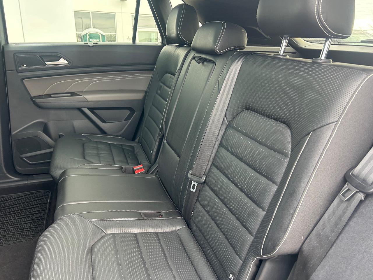 2022 Volkswagen Atlas Cross Sport 2.0 TSI Highline 4dr All-Wheel Drive 4MOTION Photo