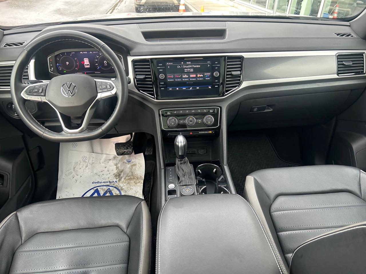 2022 Volkswagen Atlas Cross Sport 2.0 TSI Highline 4dr All-Wheel Drive 4MOTION Photo