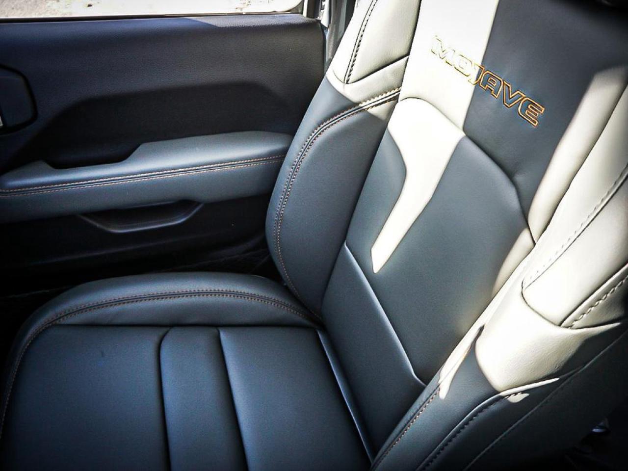 2026 Jeep Gladiator  Photo