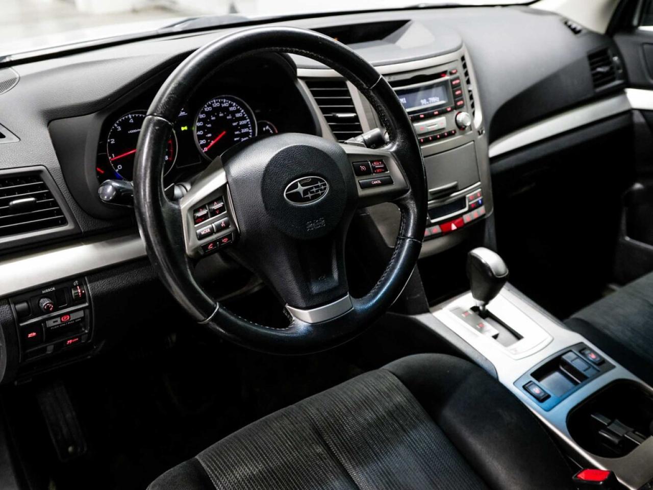 2014 Subaru Outback  Photo