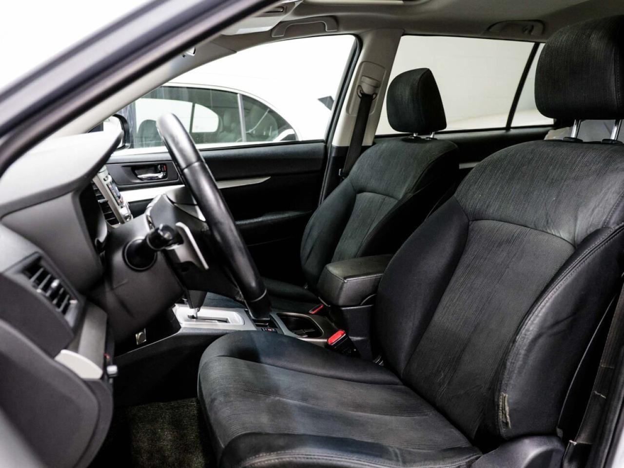 2014 Subaru Outback  Photo