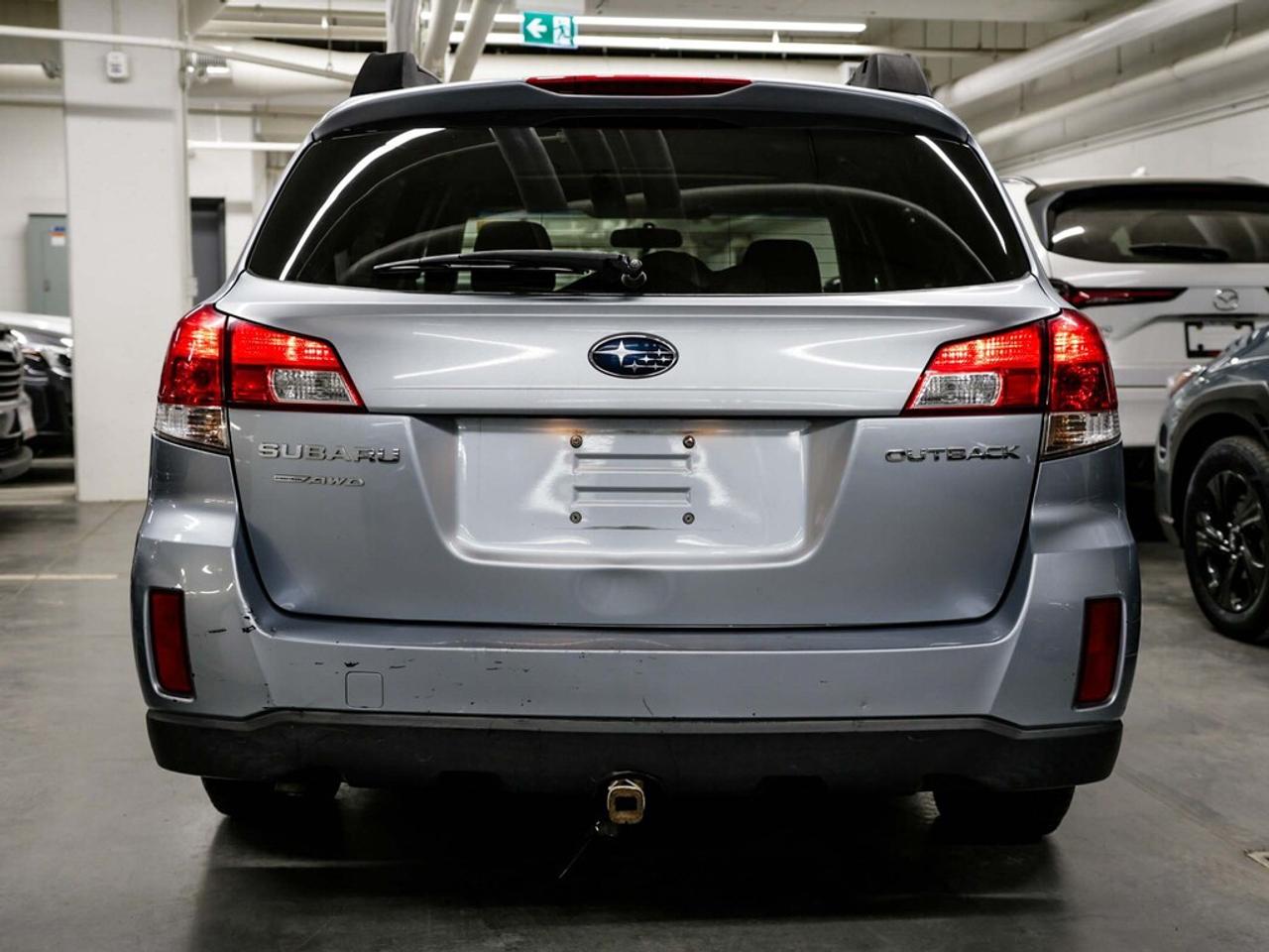 2014 Subaru Outback  Photo