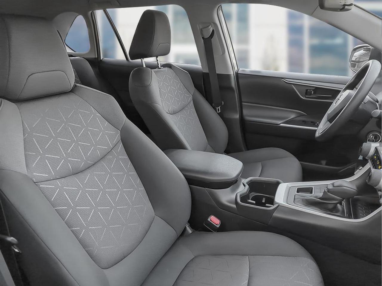 2025 Toyota RAV4 LE 4dr All-wheel Drive Photo