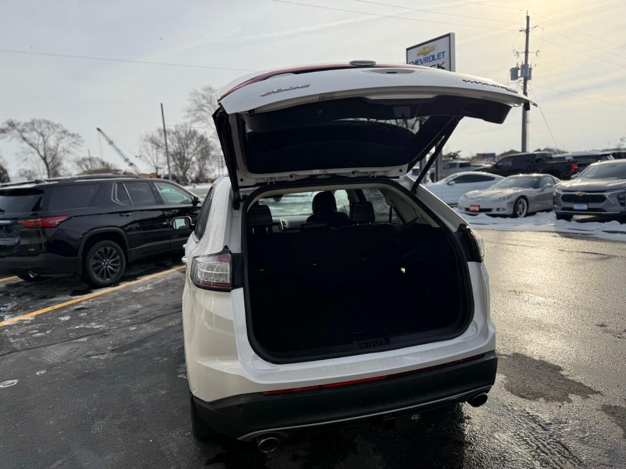 2018 Ford Edge TITANIUM 4DR ALL-WHEEL DRIVE Photo