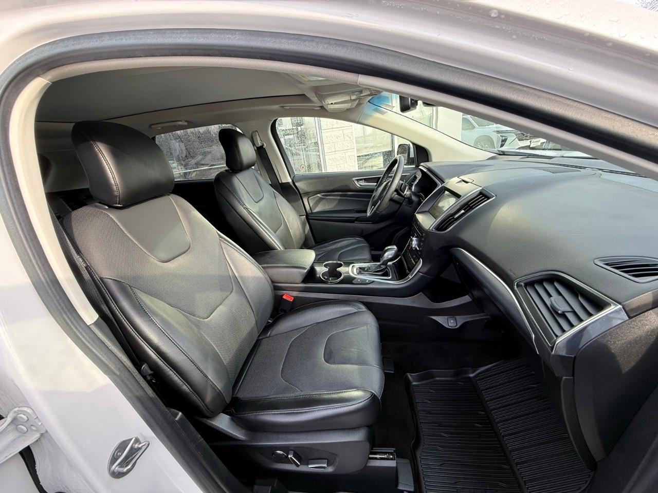 2018 Ford Edge TITANIUM 4DR ALL-WHEEL DRIVE Photo