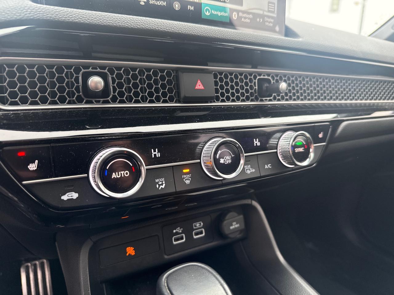 2022 Honda Civic Sport 4dr Hatchback Photo