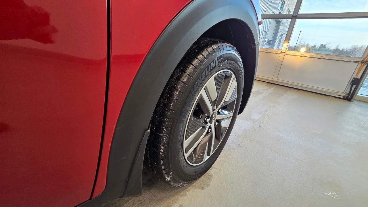 2020 Kia NIRO EX Premium 4dr Front-Wheel Drive Sport Utility Photo