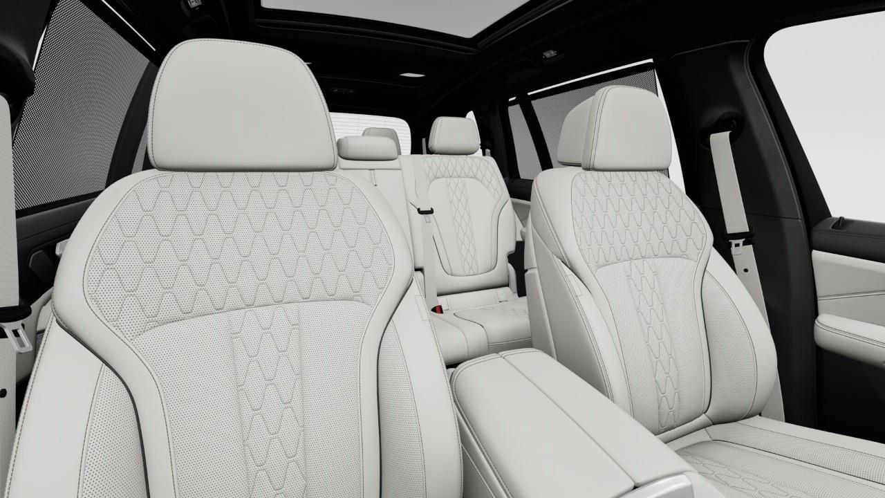 2026 BMW X7 xDrive40i 4dr All-Wheel Drive Sports Activity Vehicle Photo