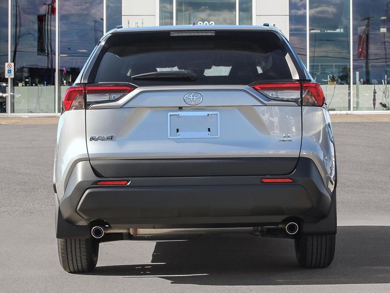 2025 Toyota RAV4 LE 4dr All-wheel Drive Photo