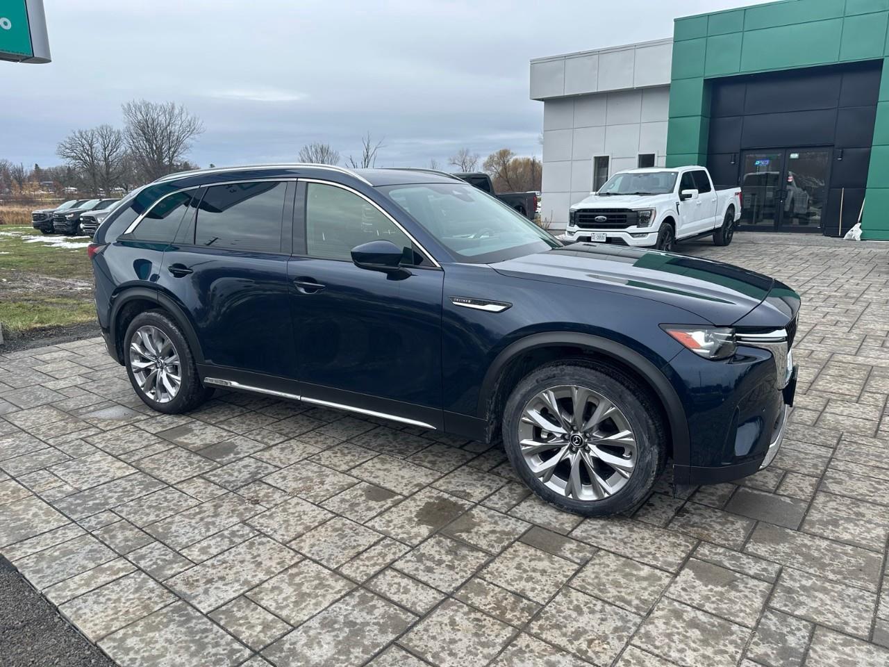 2025 Mazda CX-90 MHEV GT 4dr i-ACTIV All-Wheel Drive Sport Utility Photo