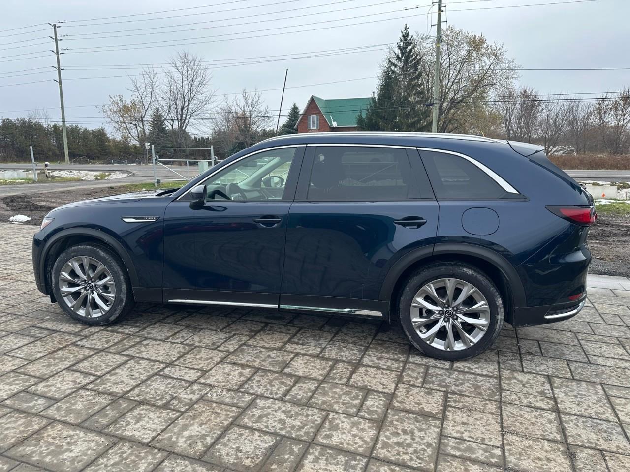 2025 Mazda CX-90 MHEV GT 4dr i-ACTIV All-Wheel Drive Sport Utility Photo