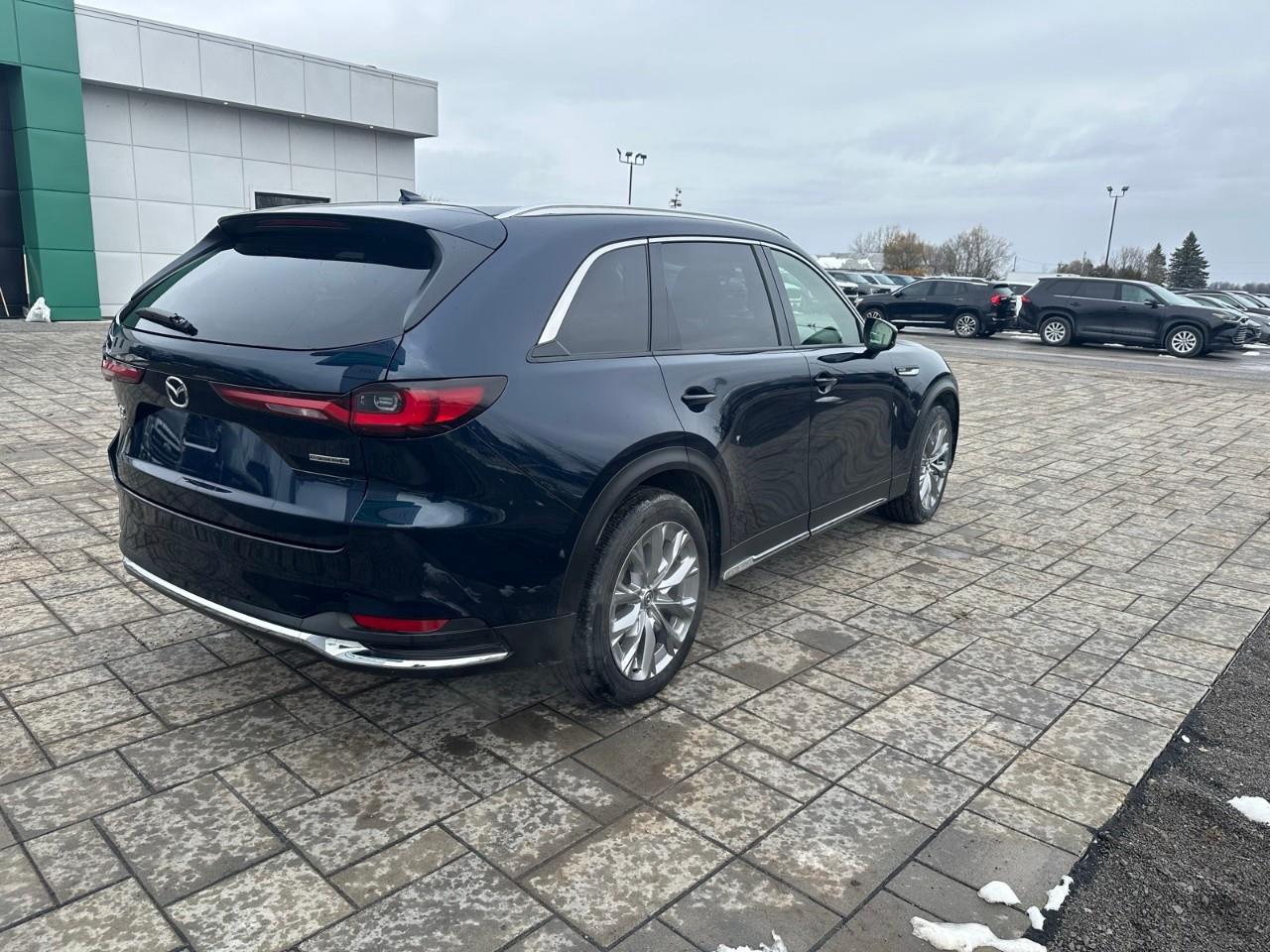 2025 Mazda CX-90 MHEV GT 4dr i-ACTIV All-Wheel Drive Sport Utility Photo