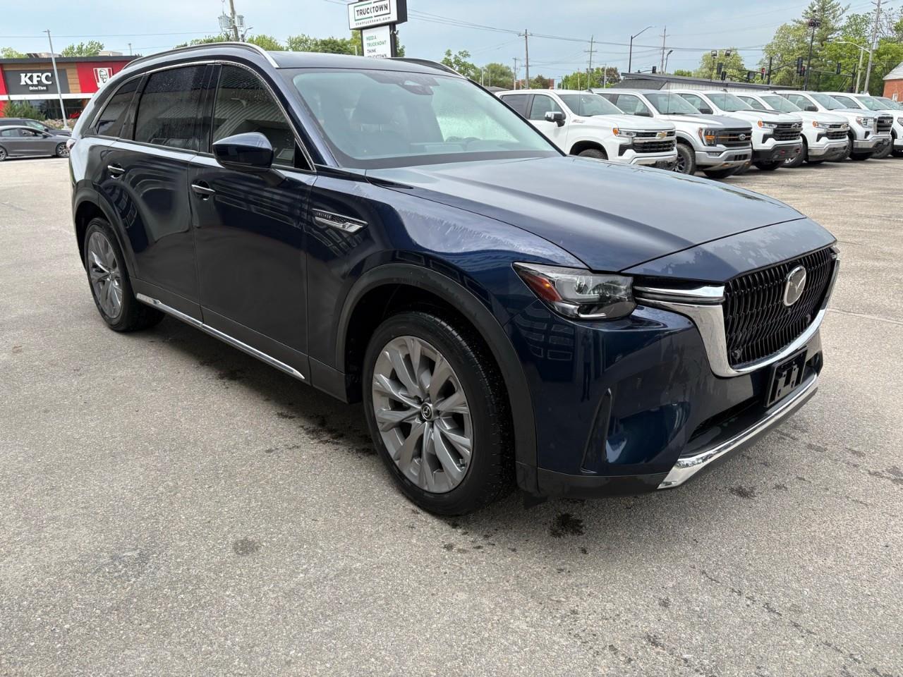 2025 Mazda CX-90 MHEV GT 4dr i-ACTIV All-Wheel Drive Sport Utility Photo