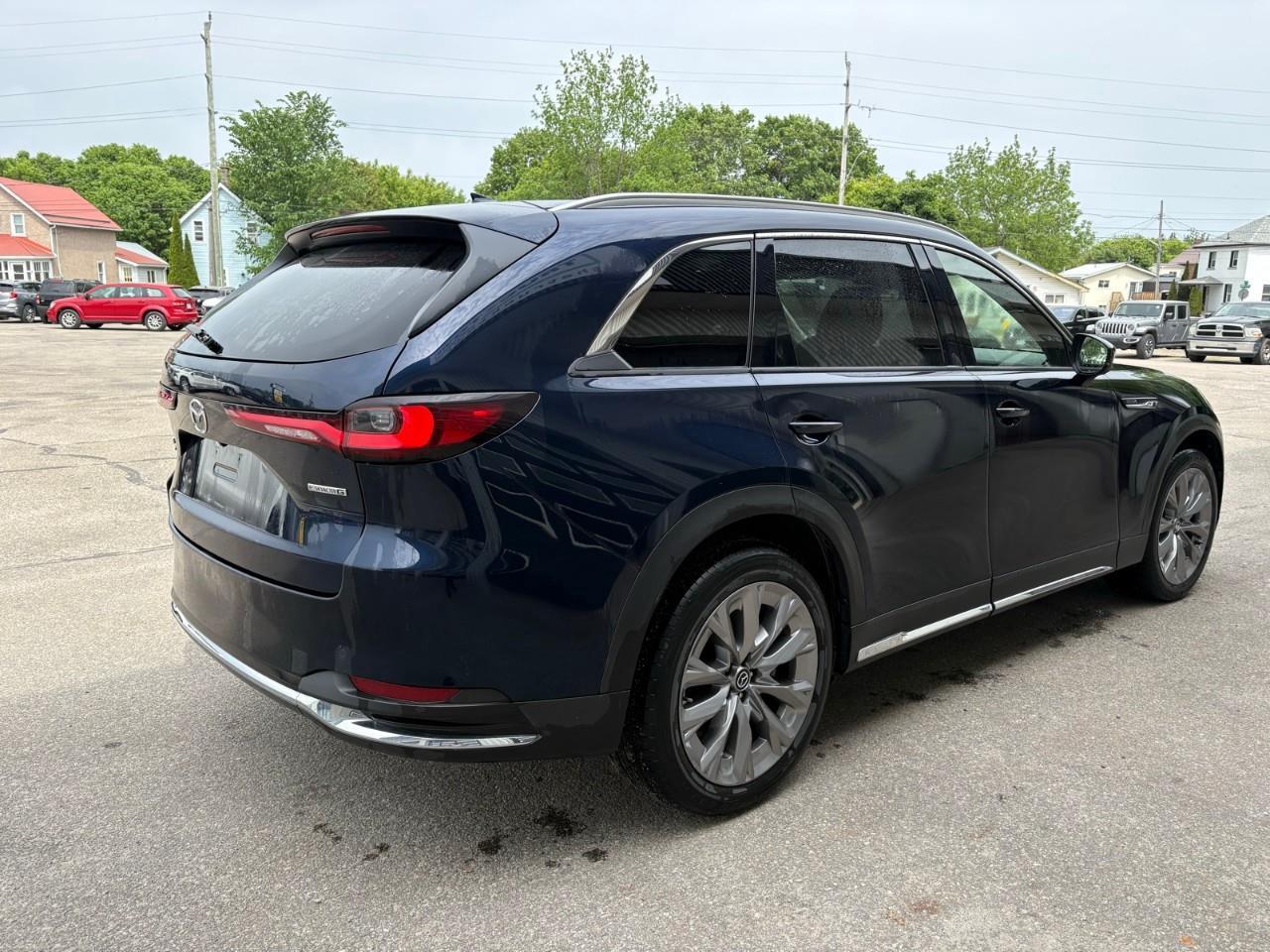 2025 Mazda CX-90 MHEV GT 4dr i-ACTIV All-Wheel Drive Sport Utility Photo
