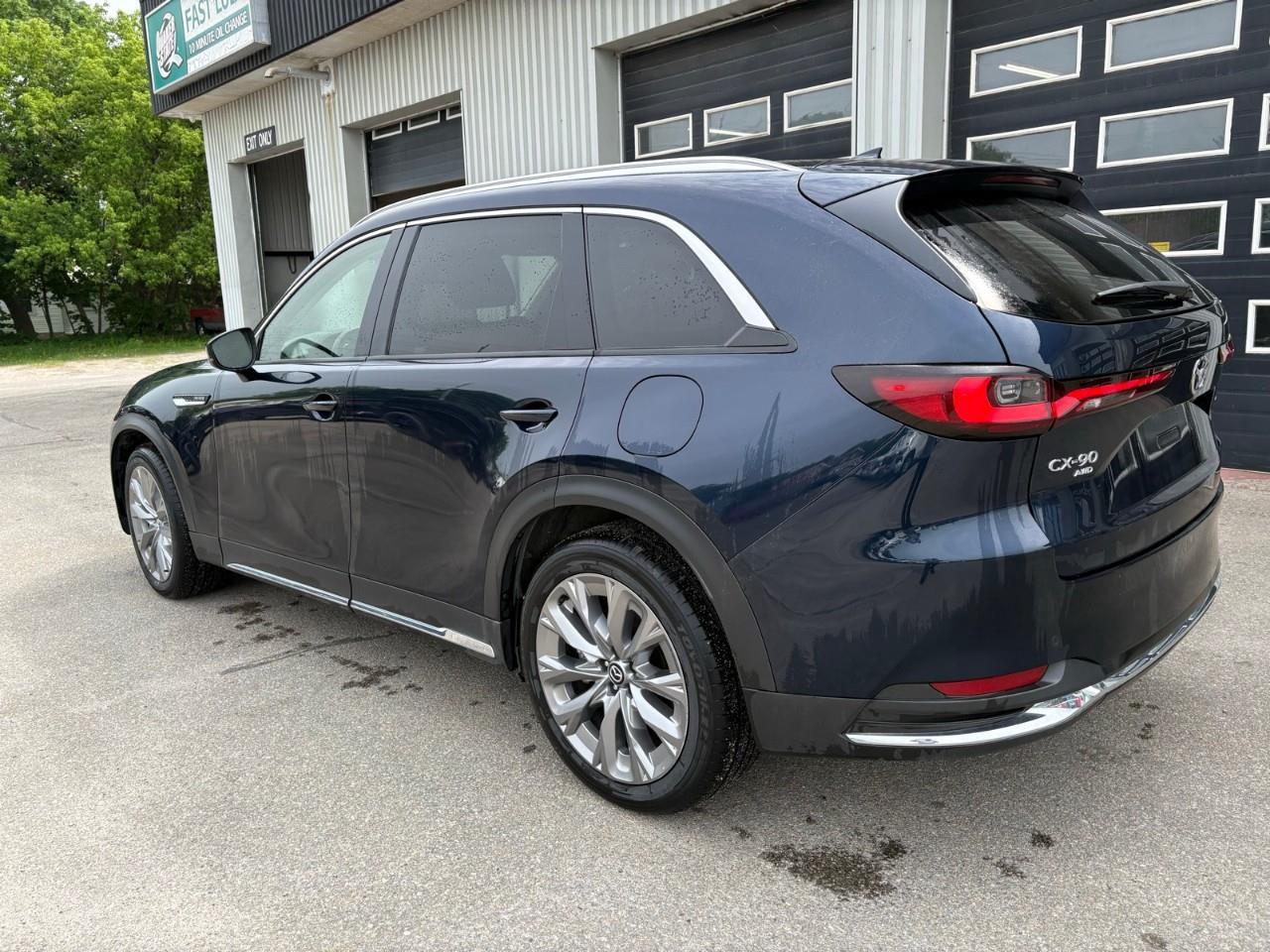 2025 Mazda CX-90 MHEV GT 4dr i-ACTIV All-Wheel Drive Sport Utility Photo