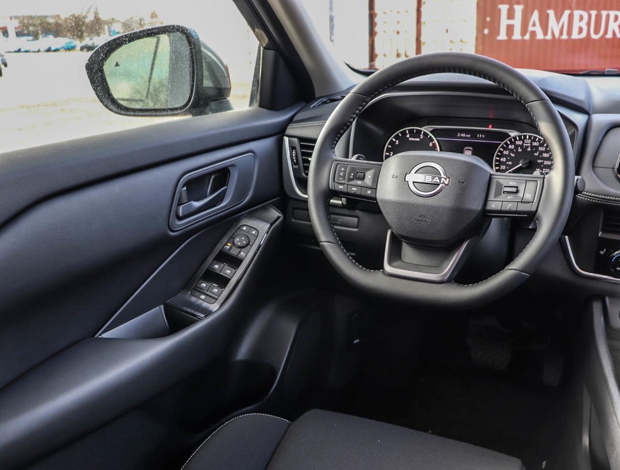 2025 Nissan Rogue S WAS NEW-NOW USED Photo