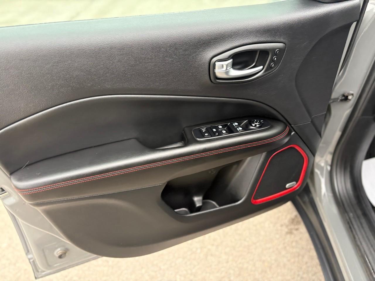 2021 Jeep Compass Trailhawk 4dr 4x4 Photo