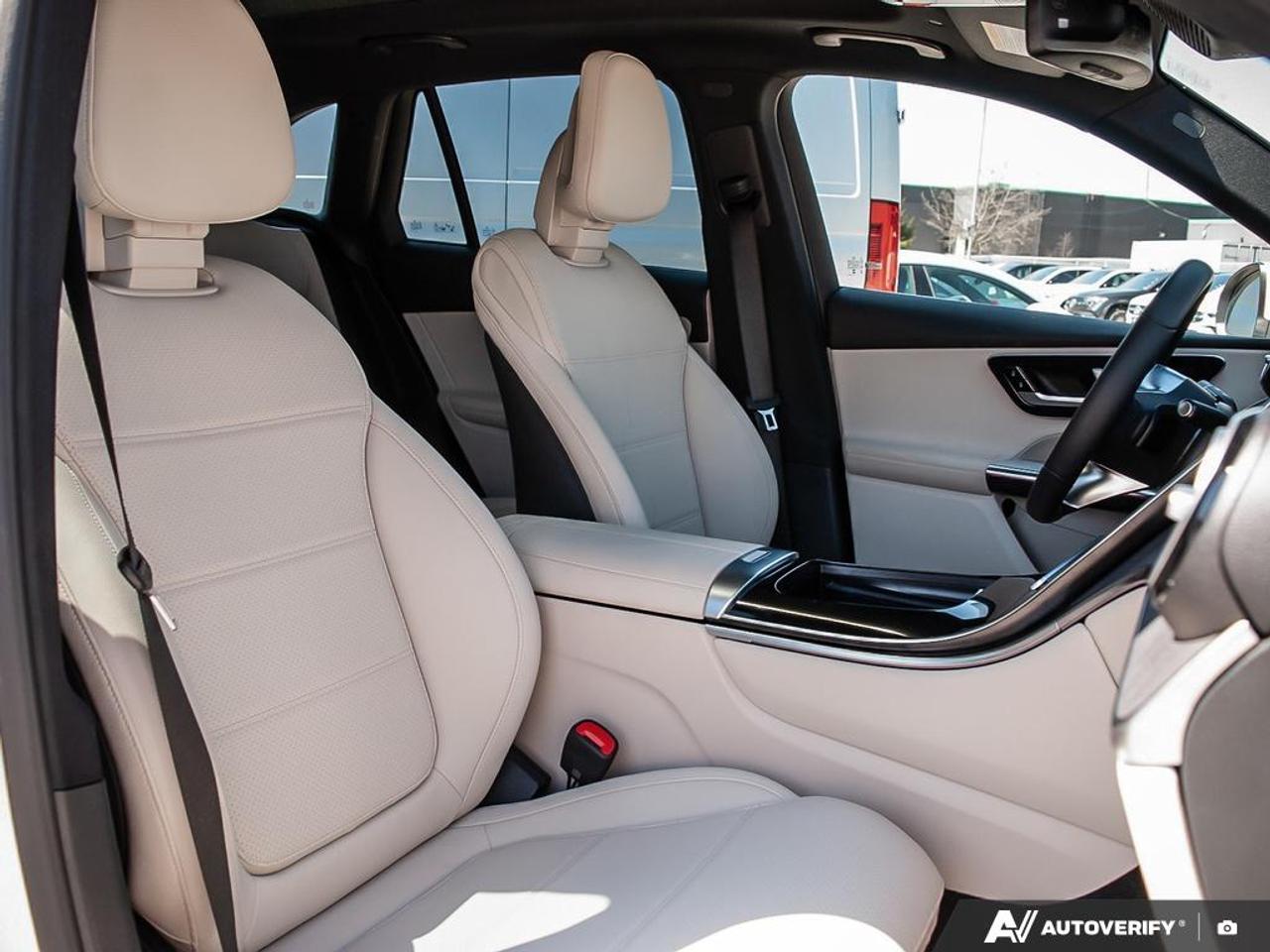 2026 Mercedes-Benz GLC 300 Base GLC 300 4dr All-Wheel Drive 4MATIC Photo