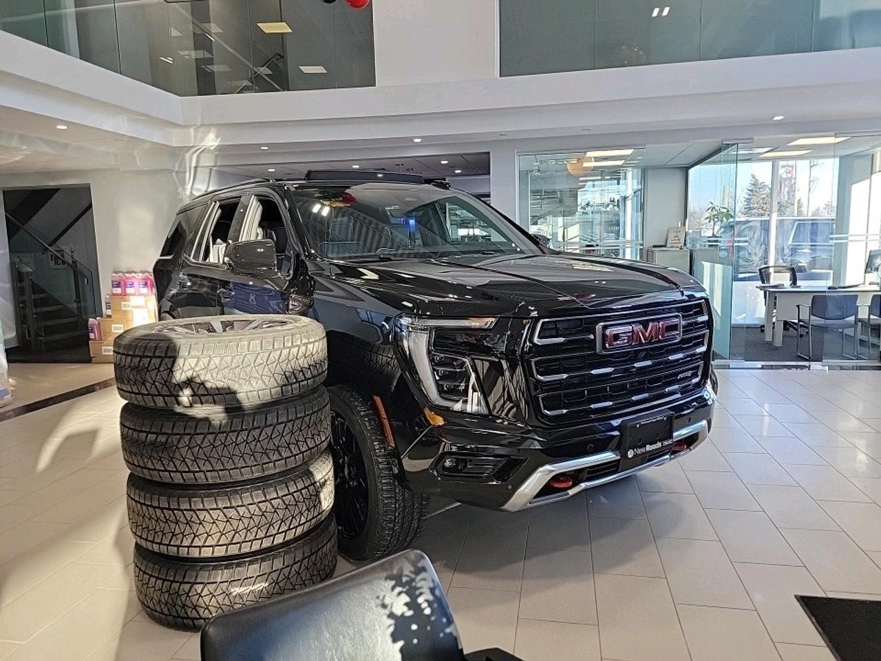 2026 GMC Yukon AT4 Ultimate 4dr 4x4 Photo2