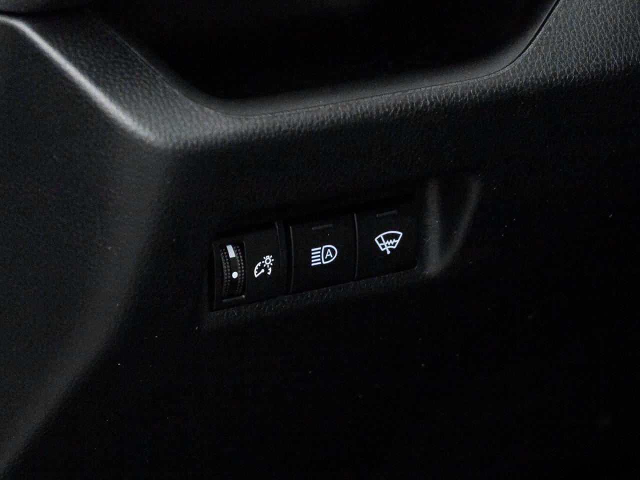 2022 Toyota RAV4 LE 4dr All-wheel Drive Photo