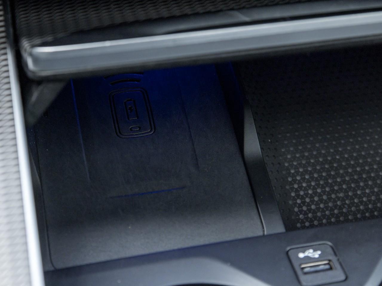 2023 BMW X5 xDrive40i 4dr All-Wheel Drive Sports Activity Vehicle Photo