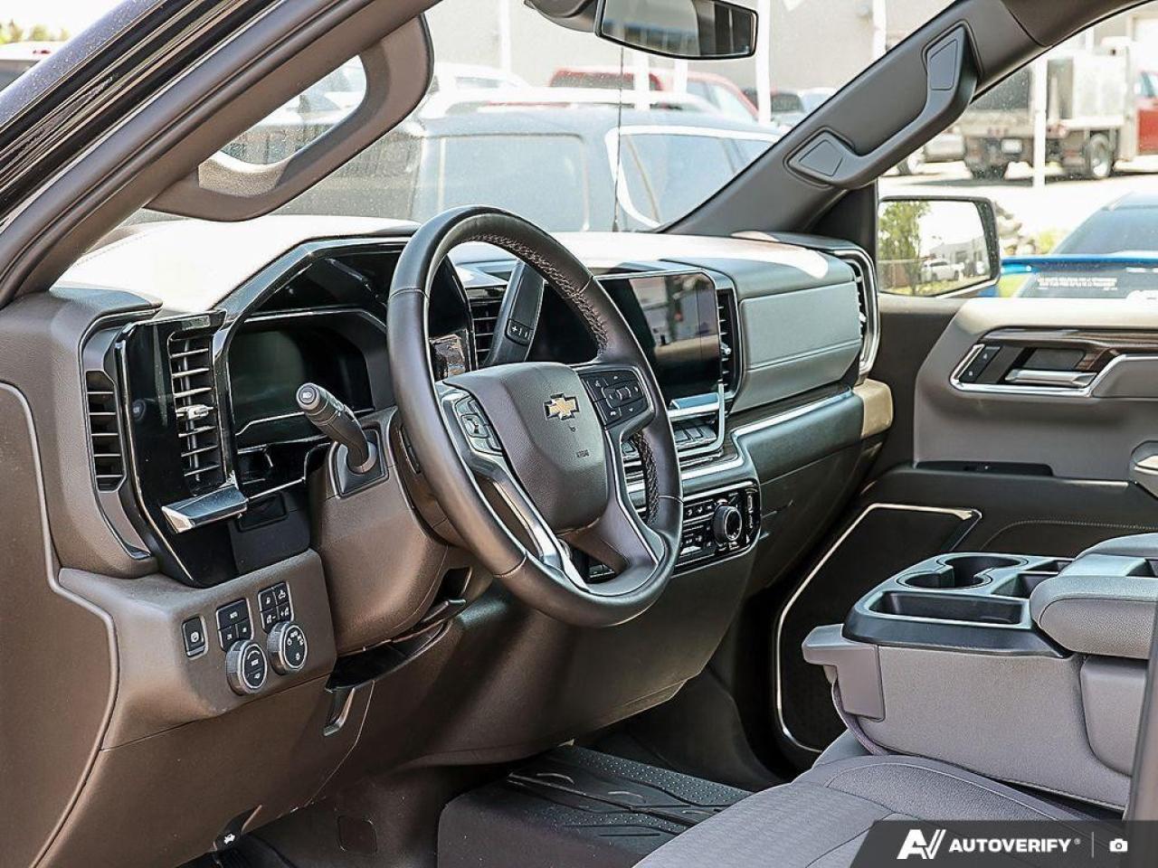 2024 Chevrolet Silverado 1500 Crew Cab Standard Box 4-Wheel Drive LT Photo