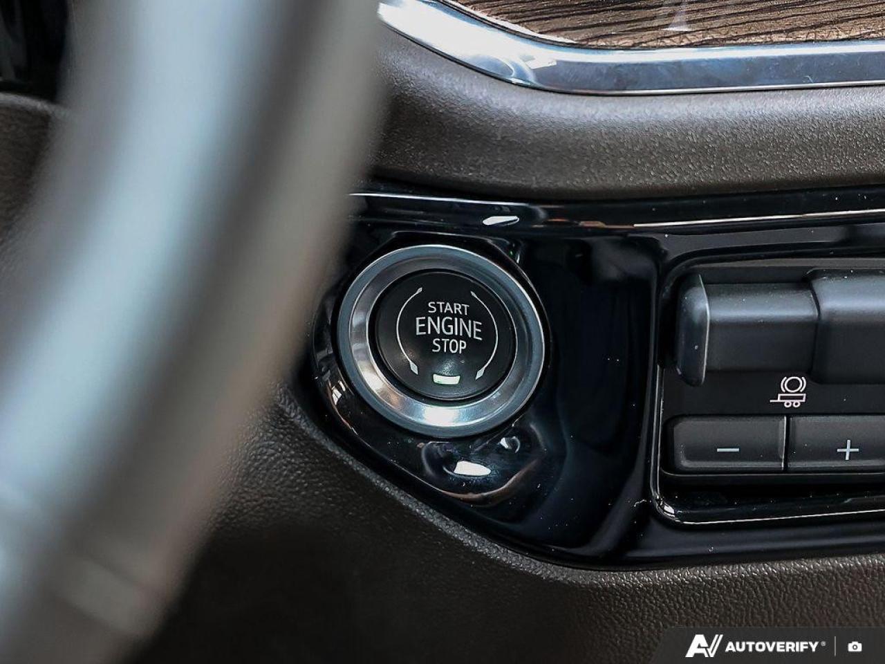 2024 Chevrolet Silverado 1500 Crew Cab Standard Box 4-Wheel Drive LT Photo