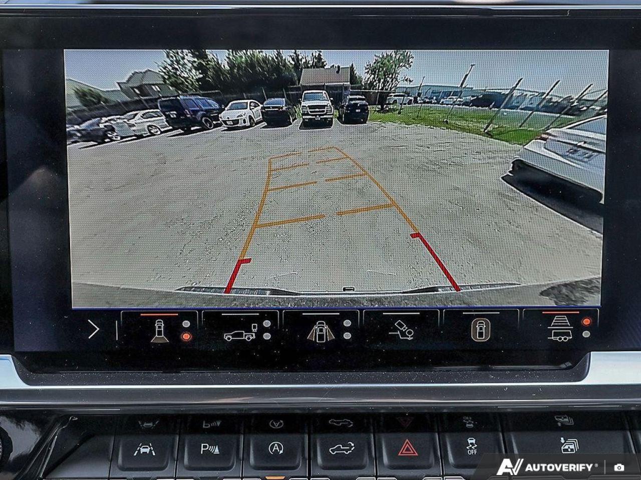 2024 Chevrolet Silverado 1500 Crew Cab Standard Box 4-Wheel Drive LT Photo