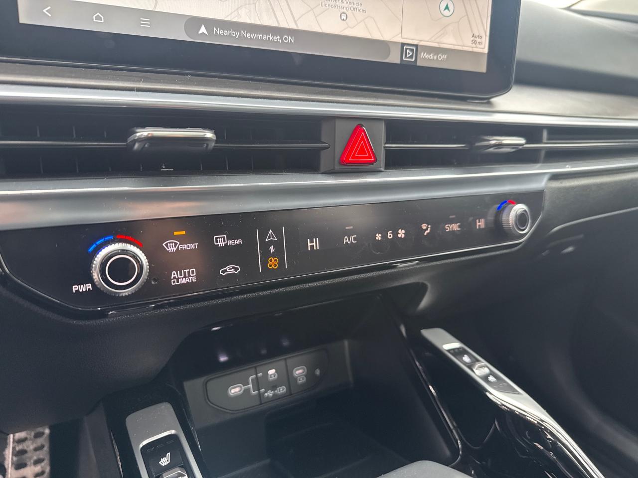 2025 Kia Sorento 2.5T X-Line Limited w/Black Interior 4dr All-Wheel Drive Photo