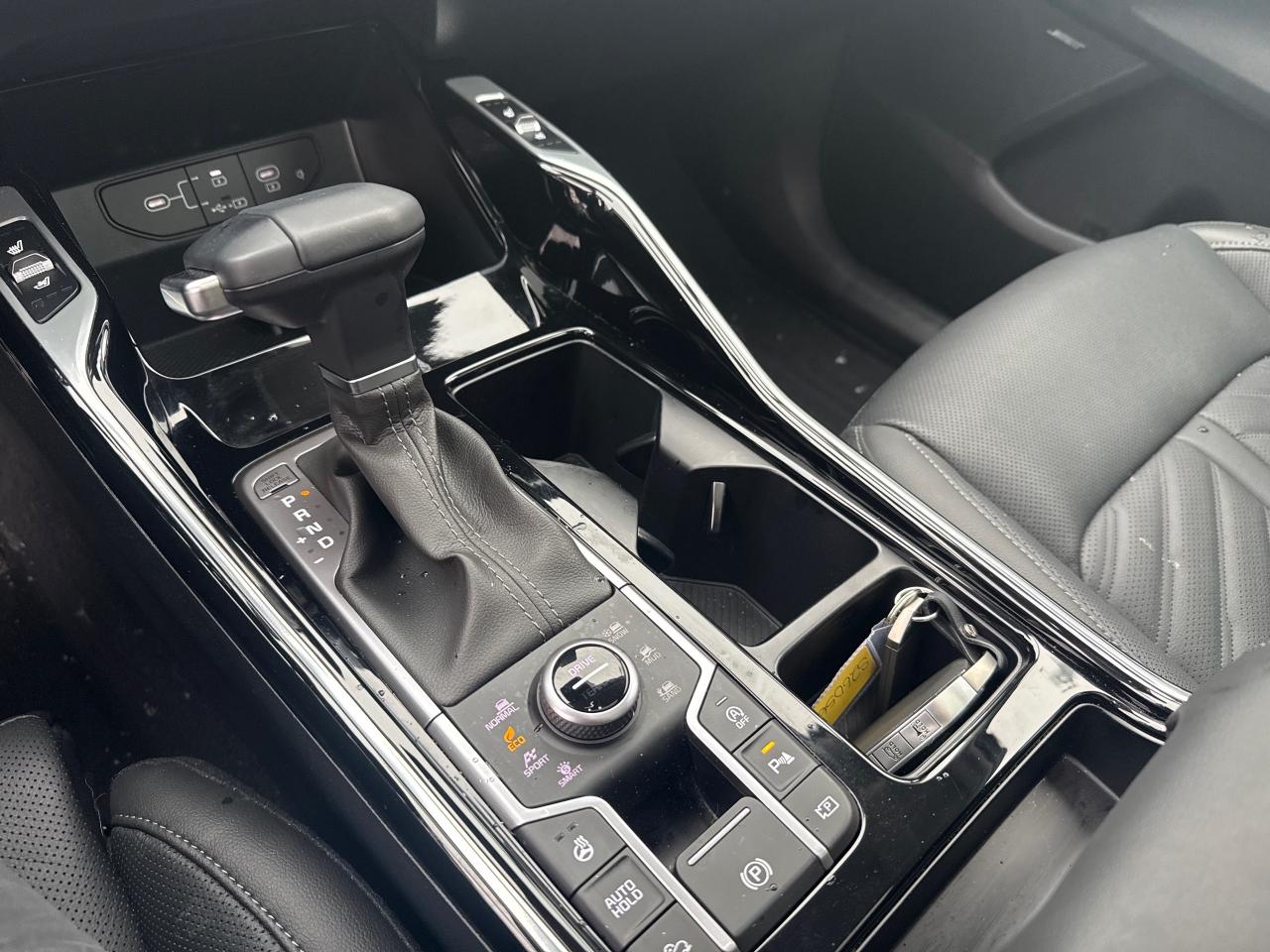 2025 Kia Sorento 2.5T X-Line Limited w/Black Interior 4dr All-Wheel Drive Photo