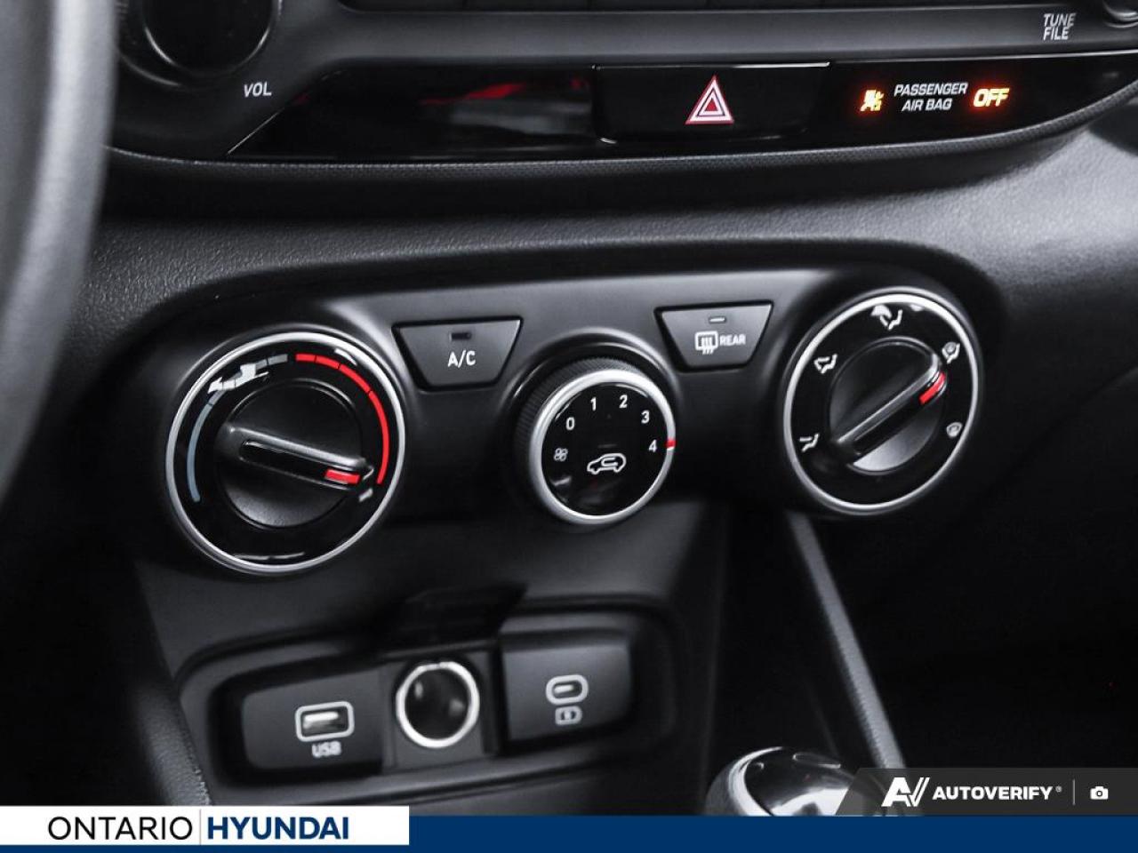 2023 Hyundai Venue Essential 4dr Front-Wheel Drive Photo