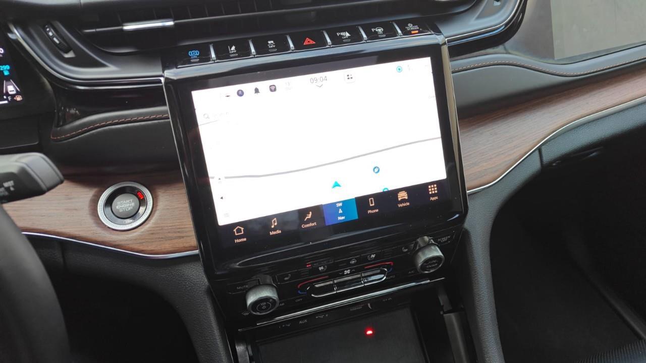 2022 Jeep Grand Cherokee 4xe Summit 4dr 4x4 Photo