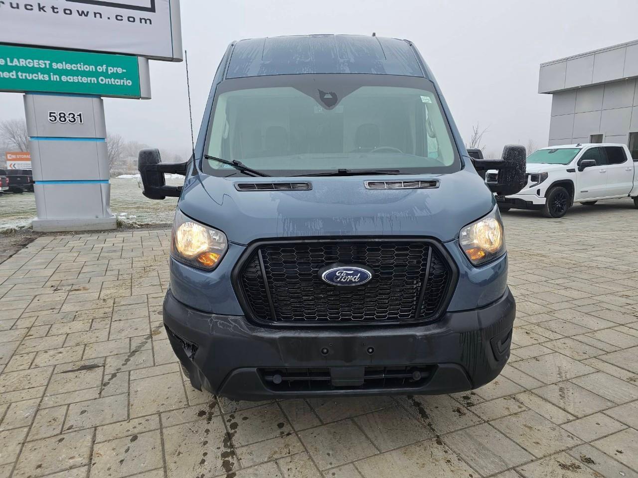 2021 Ford Transit-250 Cargo Base Rear-Wheel Drive High Roof Ext. Van 148 in. WB Photo