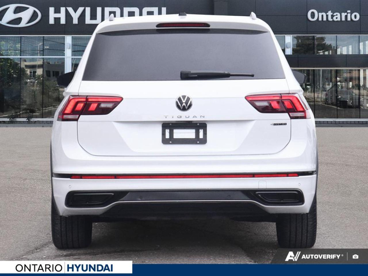 2023 Volkswagen Tiguan Comfortline R-Line Black 4dr All-Wheel Drive 4MOTION Photo