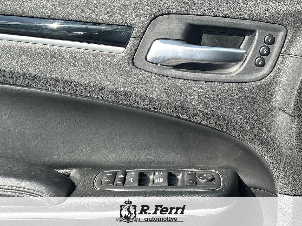 2023 Chrysler 300 S 4dr All-wheel Drive Sedan Photo