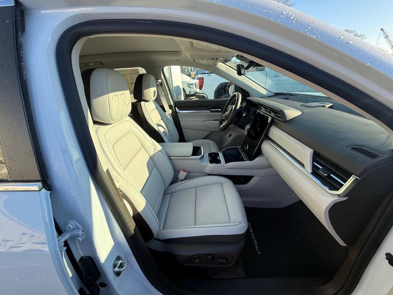 2026 GMC Terrain Denali 4dr All-Wheel Drive Photo