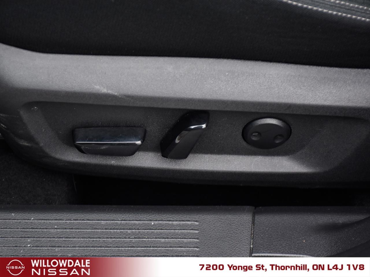 2024 Nissan Rogue SV Moonroof 4dr All-Wheel Drive Sport Utility Photo