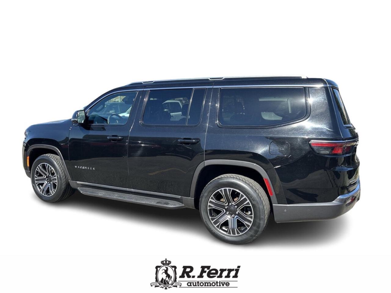 2022 Jeep Wagoneer Series III 4dr 4x4 Photo