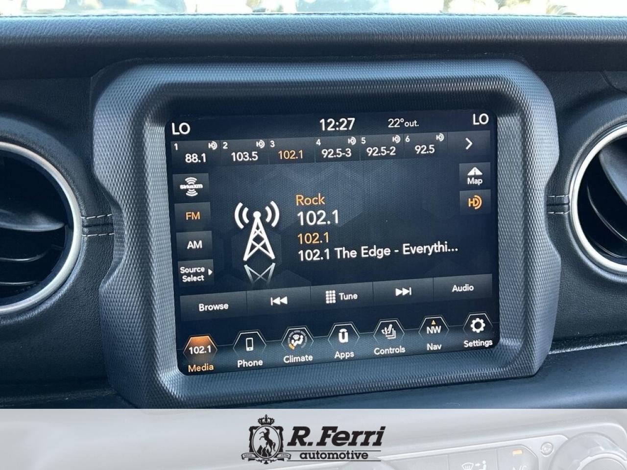 2020 Jeep WRANGLER UNLIMITED Sahara 4dr 4x4 Photo