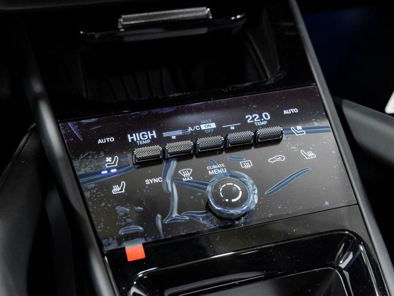 2025 Porsche Cayenne  Photo