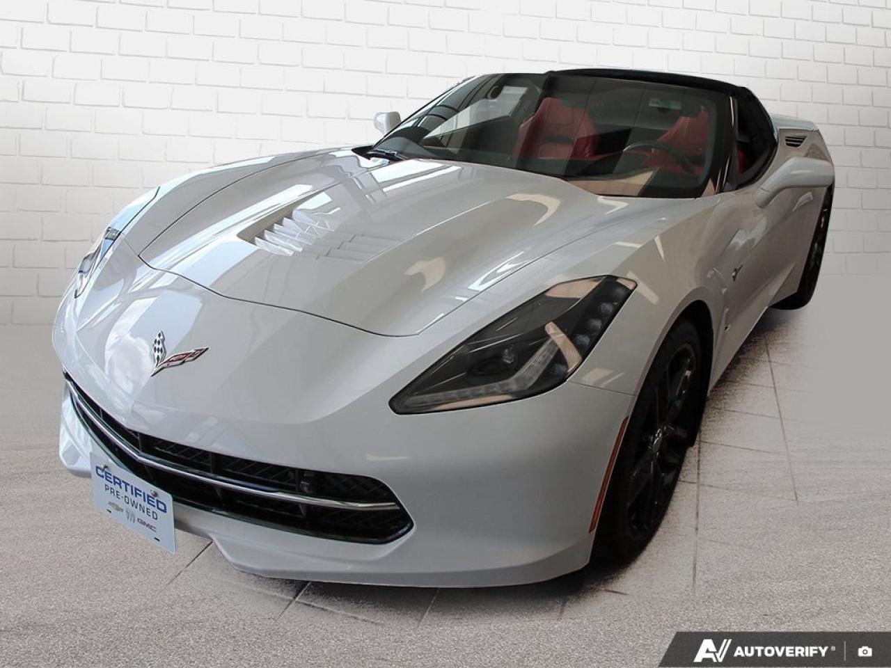 2018 Chevrolet Corvette Stingray Coupe Z51 2LT Photo0