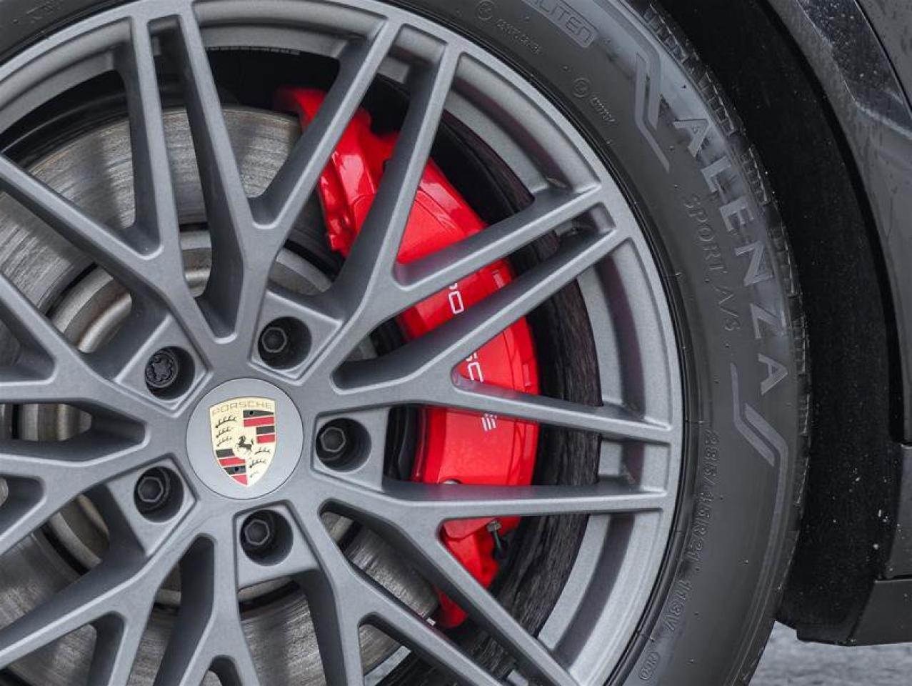 2024 Porsche Cayenne S AWD Premium Pkg Plus Sport Exhaust System includ Photo