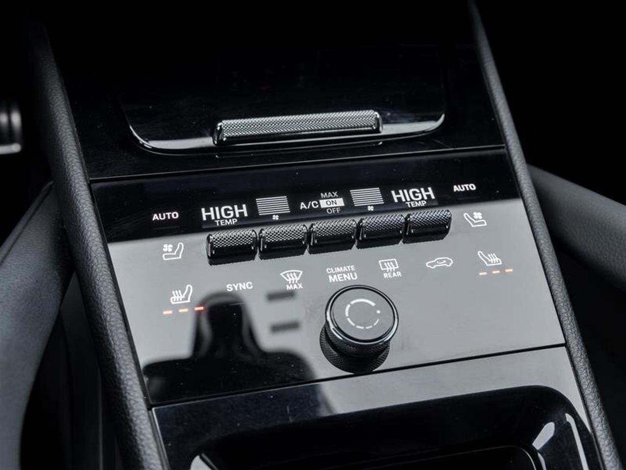 2024 Porsche Cayenne S AWD Premium Pkg Plus Sport Exhaust System includ Photo