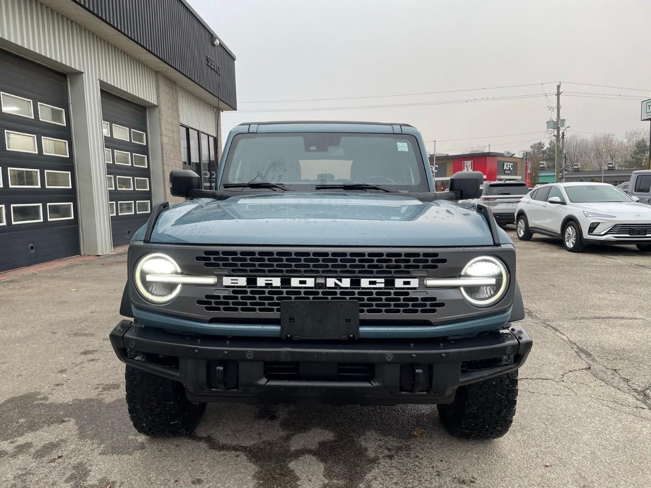 2021 Ford Bronco Badlands 4dr 4x4 Photo2