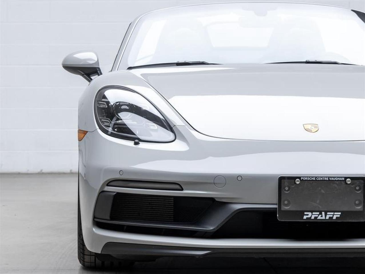 2025 Porsche 718 Boxster  Photo3