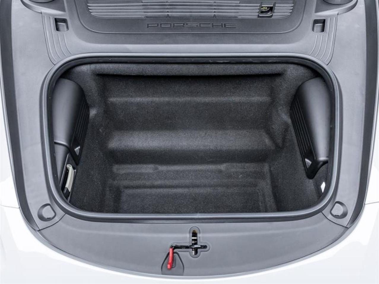 2025 Porsche 718 Boxster  Photo