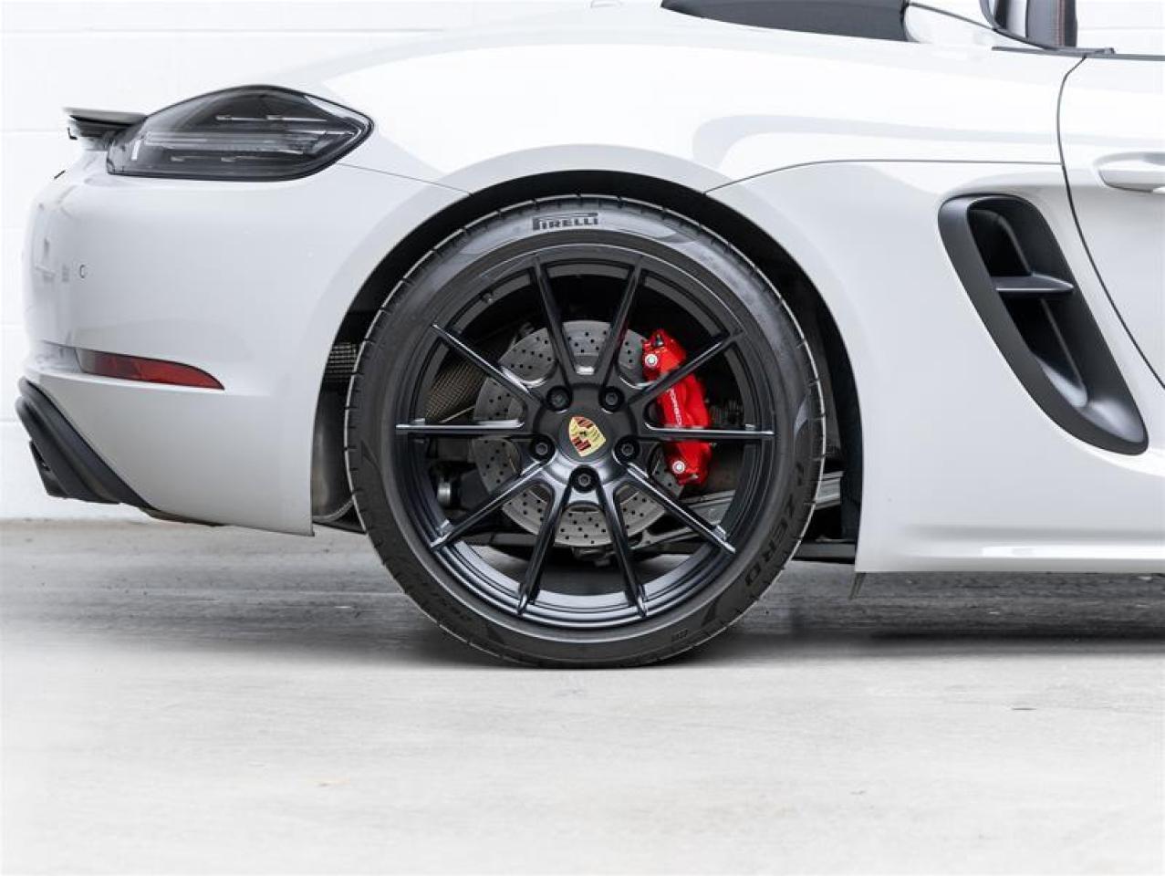 2025 Porsche 718 Boxster  Photo